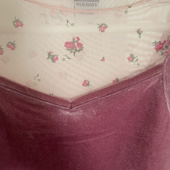 Old Navy Girls Floral Mesh and Velvet Pink Top - Picture 2 of 5